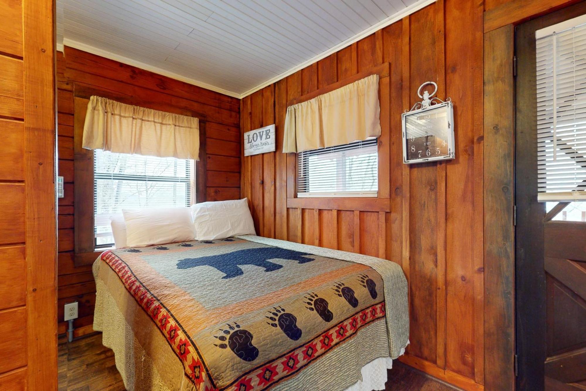 Cozy Cabin Севьервилл Экстерьер фото